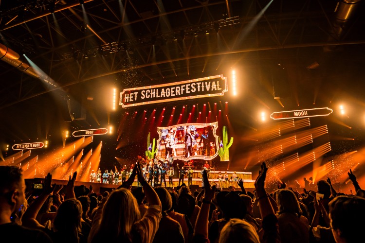 Foto's Het Schlagerfestival de Wild Wild West-editie