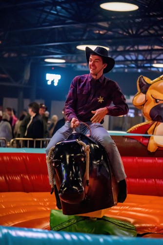 Foto's Het Schlagerfestival de Wild Wild West-editie