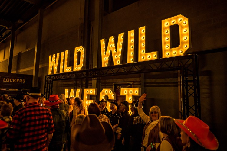 Foto's Het Schlagerfestival de Wild Wild West-editie