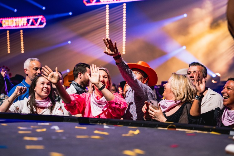 Foto's Het Schlagerfestival de Wild Wild West-editie
